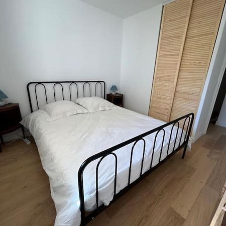 Superbe Appartement Bord De Mer Сен-Мандріє-сюр-Мер Екстер'єр фото
